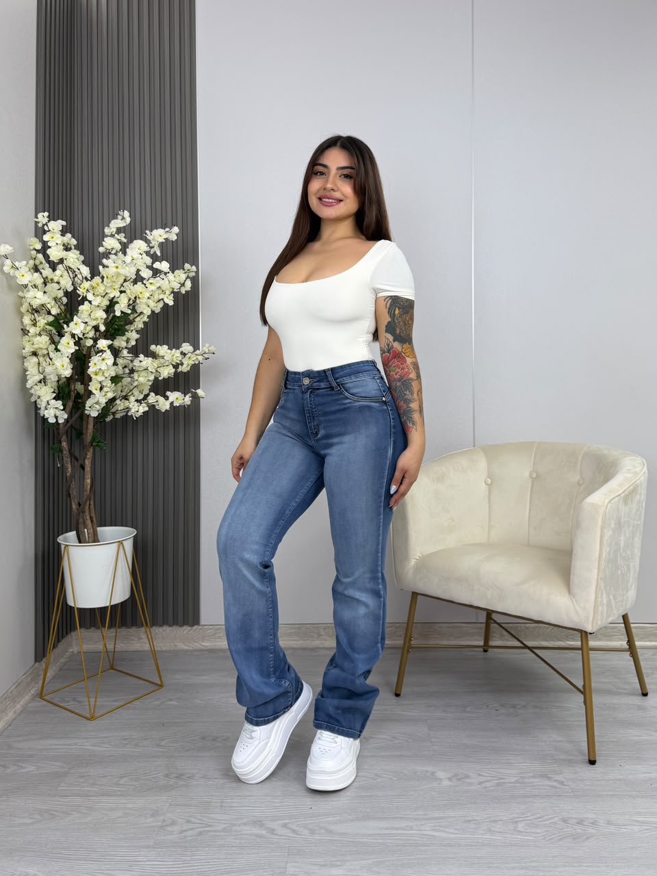 Jeans Recto Iconic, otra vista frontal