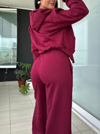 Set Polerón Oversize + Buzo Palazzo Cherry · KALES