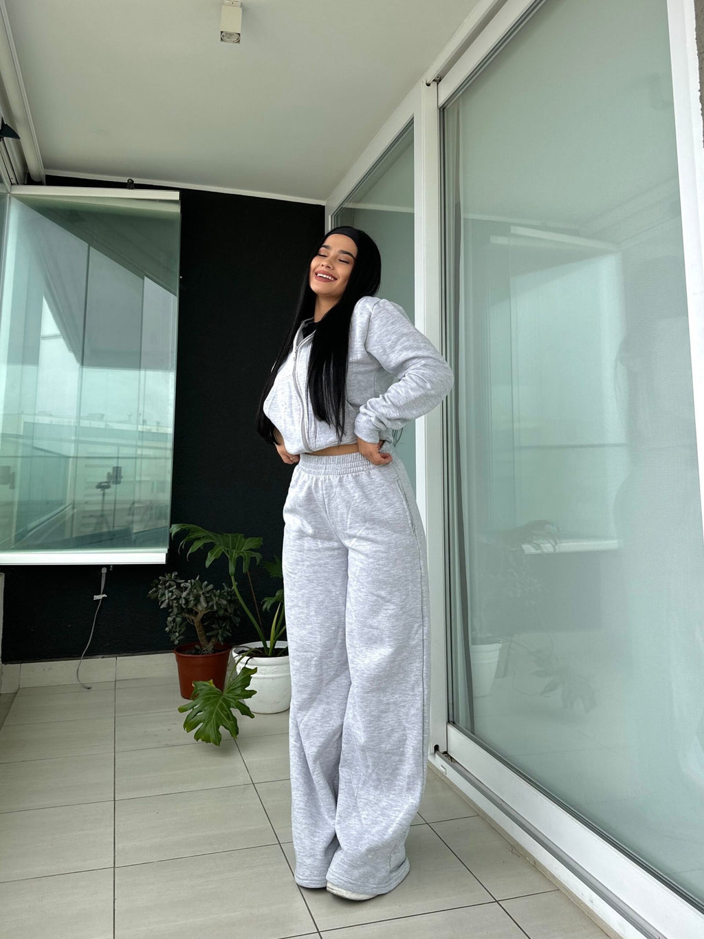 Set Polerón Oversize + Buzo Palazzo Gris Claro · KALES