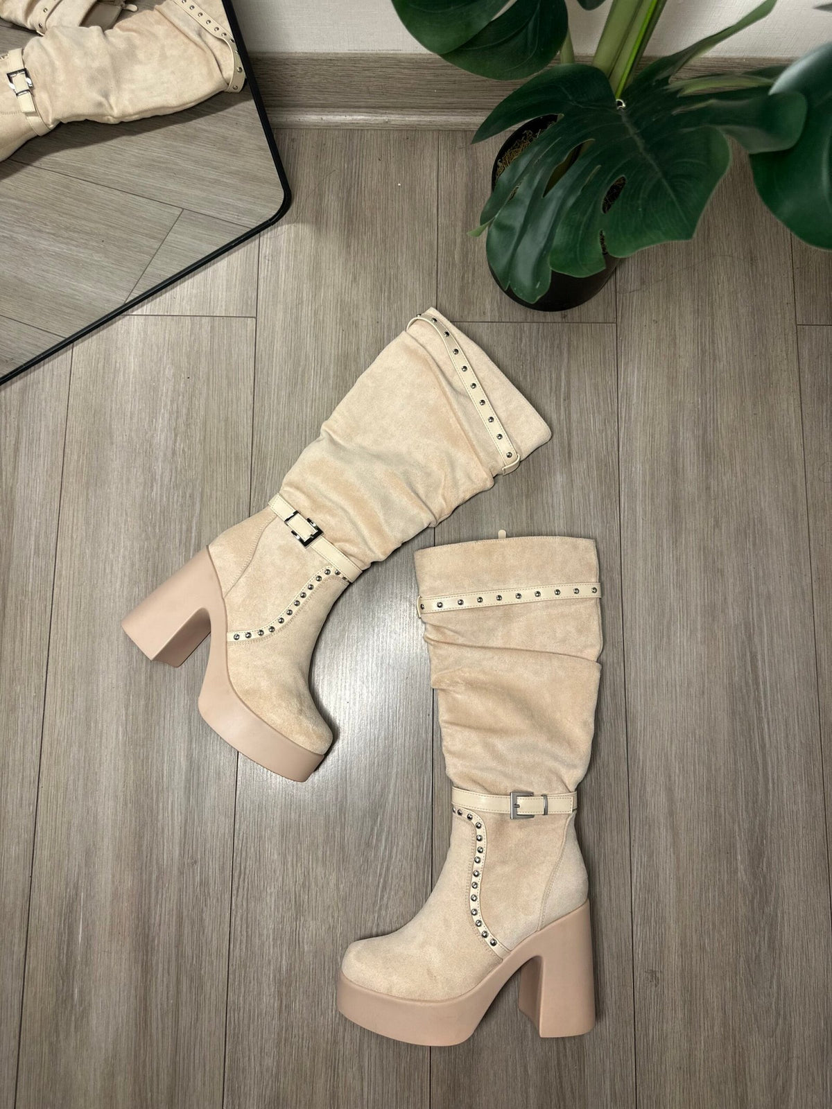 Botas Gamuza Ibiza · KL-24313