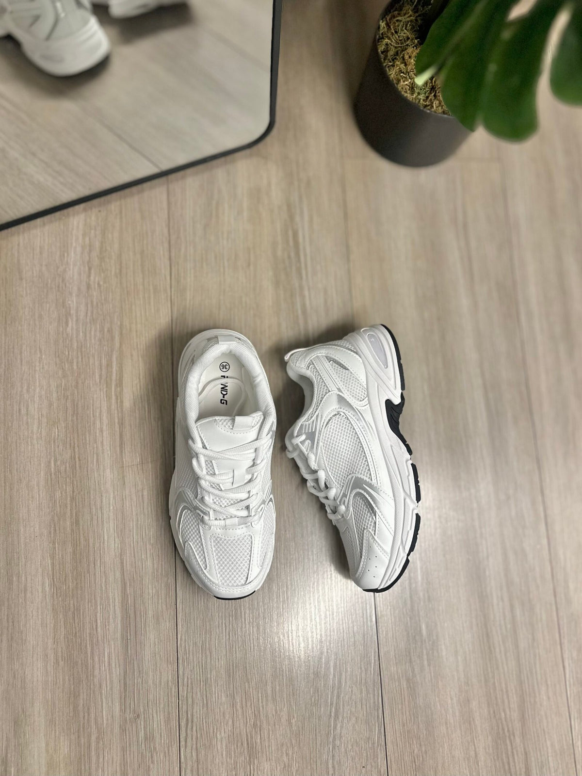 Zapatillas Comfy · KL-24335 · KALES