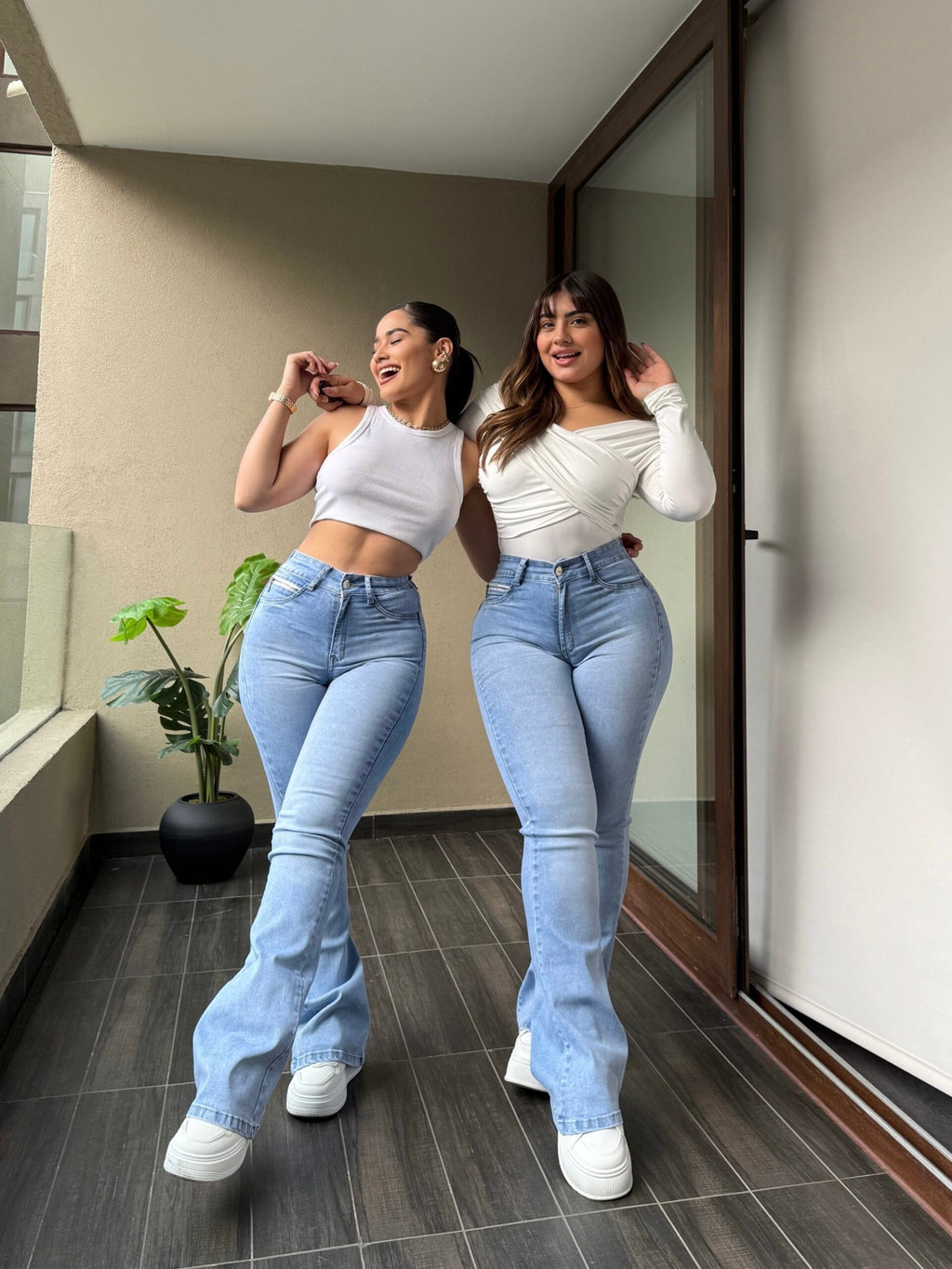 Jeans Flare Cierre Dakota · KL-2031 · Paradise