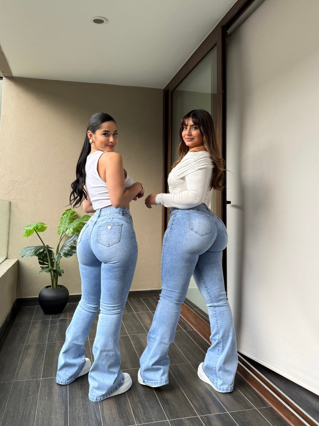 Jeans Flare Cierre Dakota · KL-2031 · Paradise