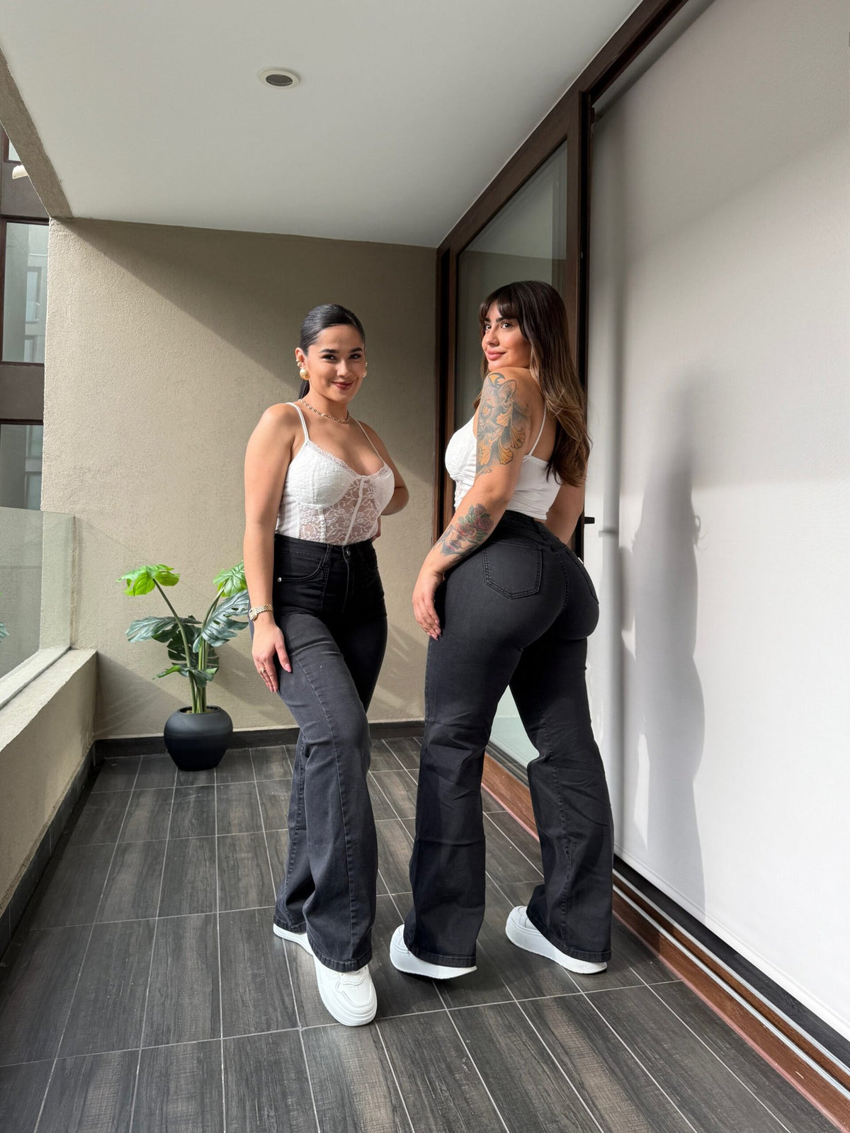 Jeans Wide Leg Australia · Paradise