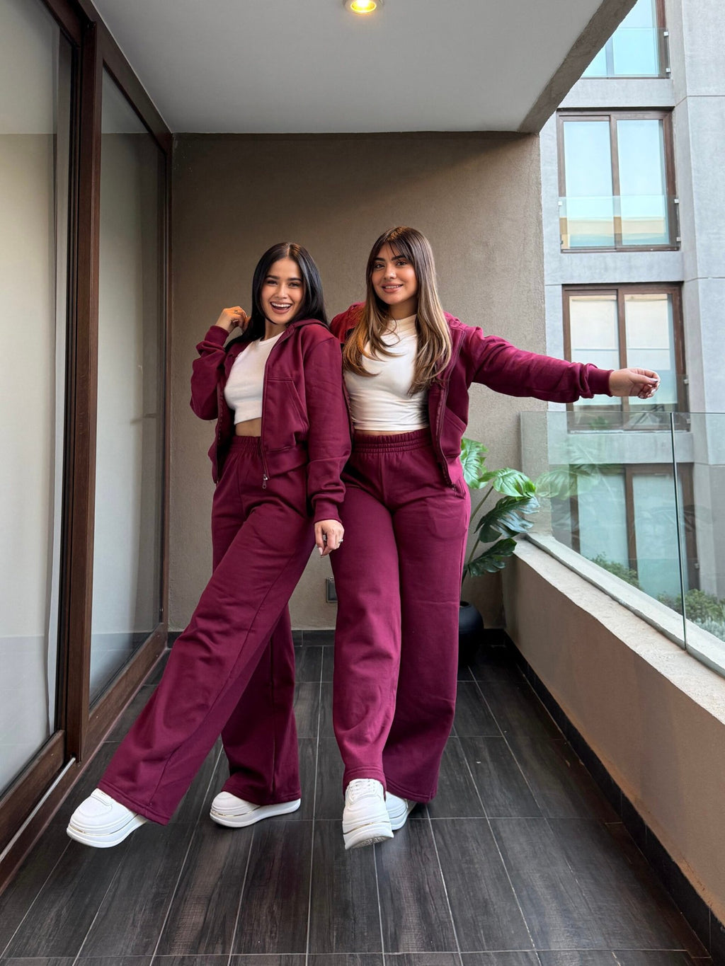 Set Polerón Oversize + Buzo Palazzo Cherry · KALES
