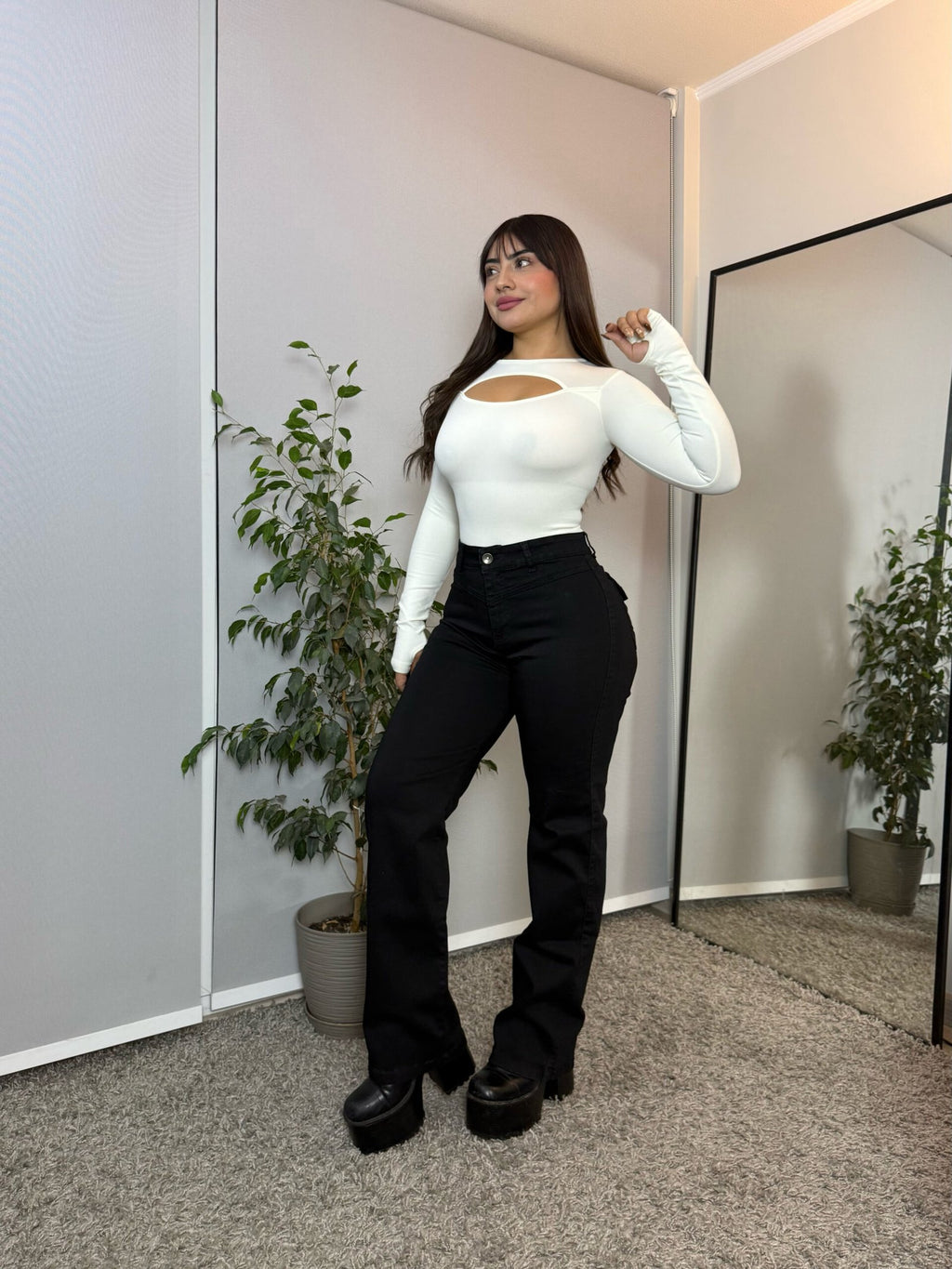 Jeans Wide Leg Curvy Negro · For3t
