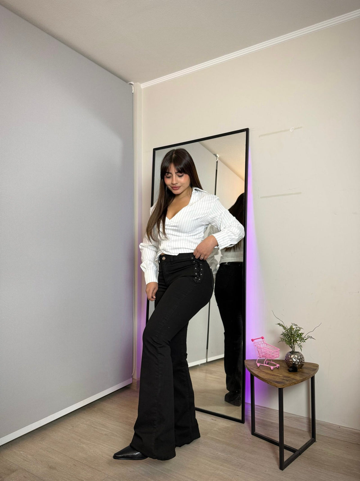 Jeans Flare Trenzado Negro · Emporium