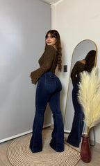 Jeans Flare Azul Levanta Cola · Emporium