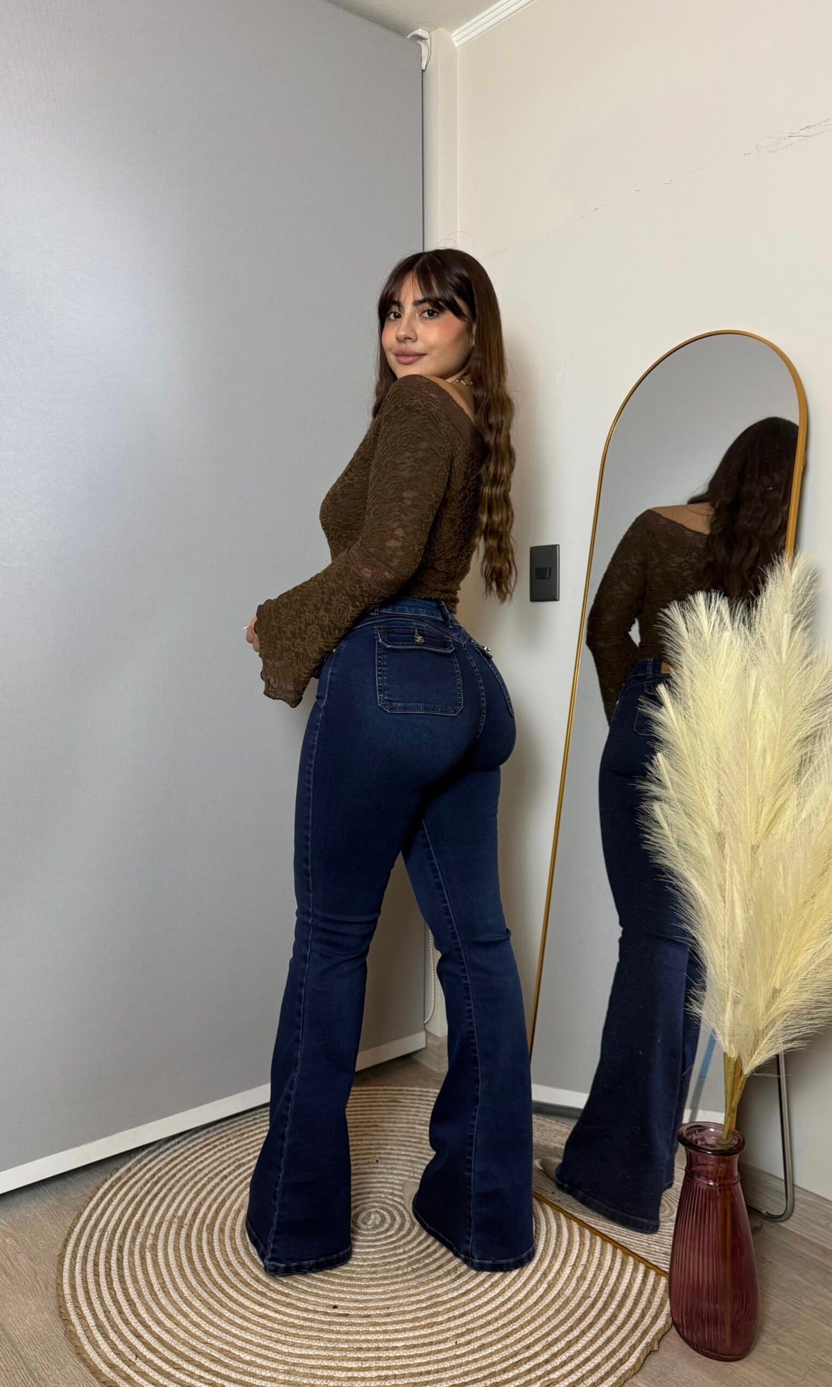Jeans Flare Azul Levanta Cola · Emporium