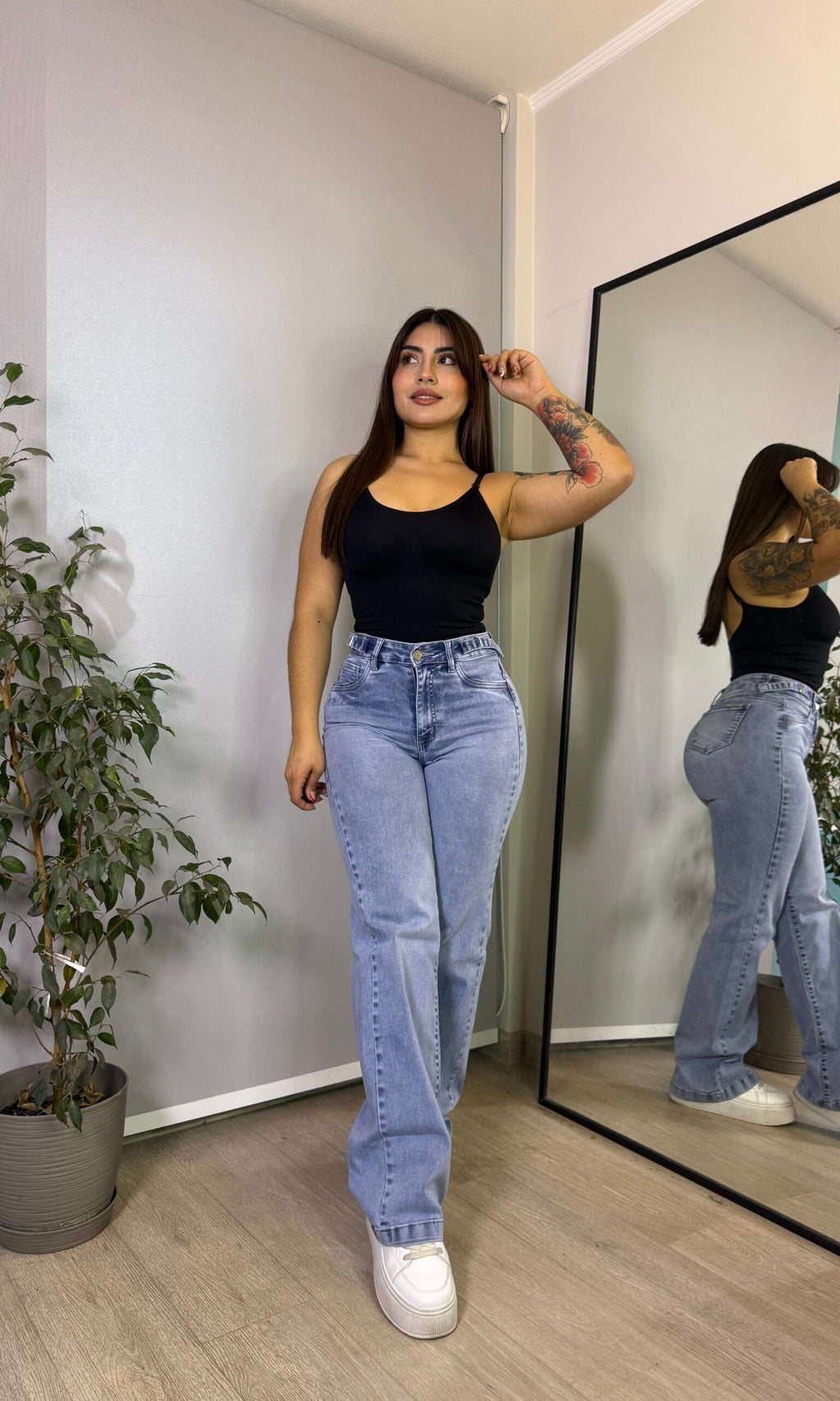 Jeans Wide Leg con Ajustador · Emporium